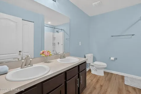 7784 Meadow Walk Lane Jacksonville FL 32256