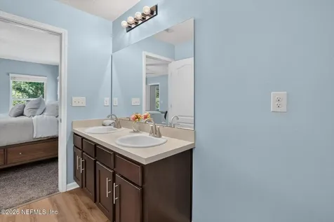 7784 Meadow Walk Lane Jacksonville FL 32256
