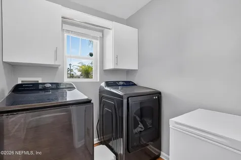 7784 Meadow Walk Lane Jacksonville FL 32256
