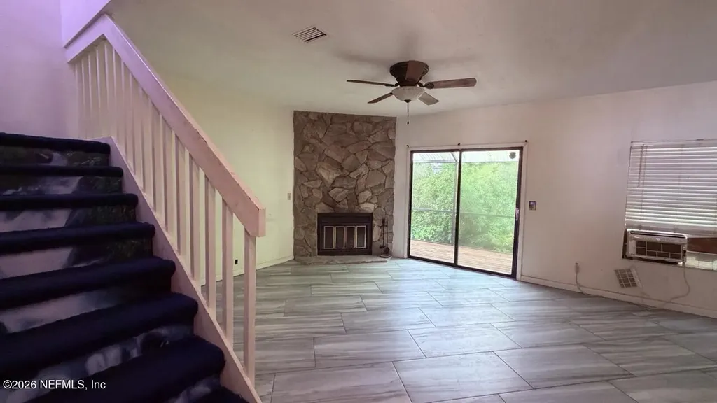 5568 La Moya Avenue Jacksonville FL 32210