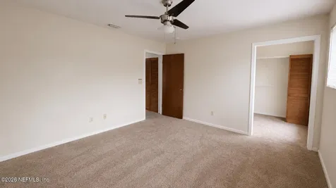 5568 La Moya Avenue Jacksonville FL 32210
