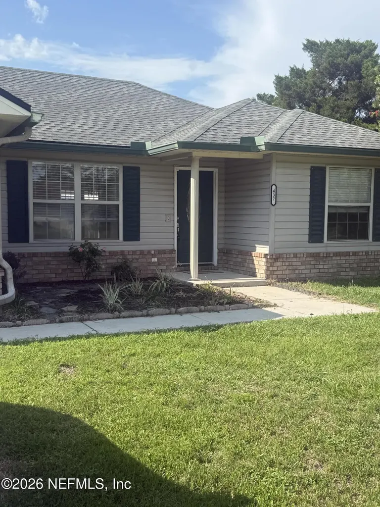437 North Boulevard E Macclenny FL 32063