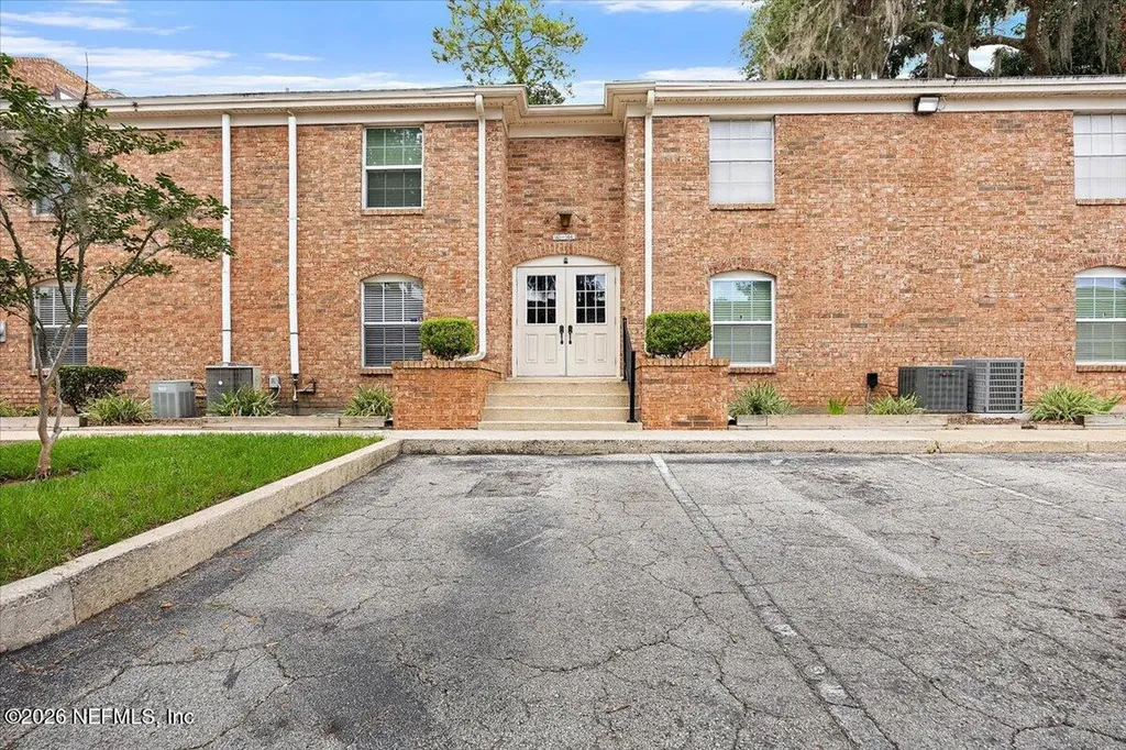 5201 Atlantic Boulevard Jacksonville FL 32207