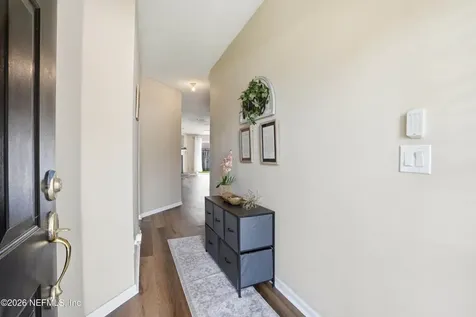 3239 Deuce Court Jacksonville FL 32277