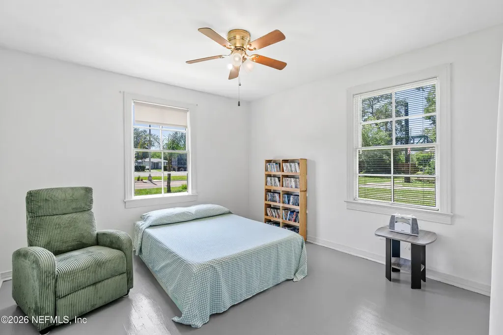 2442 Southside Boulevard Jacksonville FL 32216