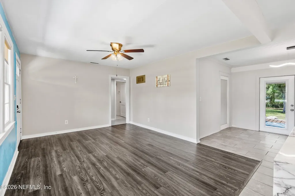 2442 Southside Boulevard Jacksonville FL 32216