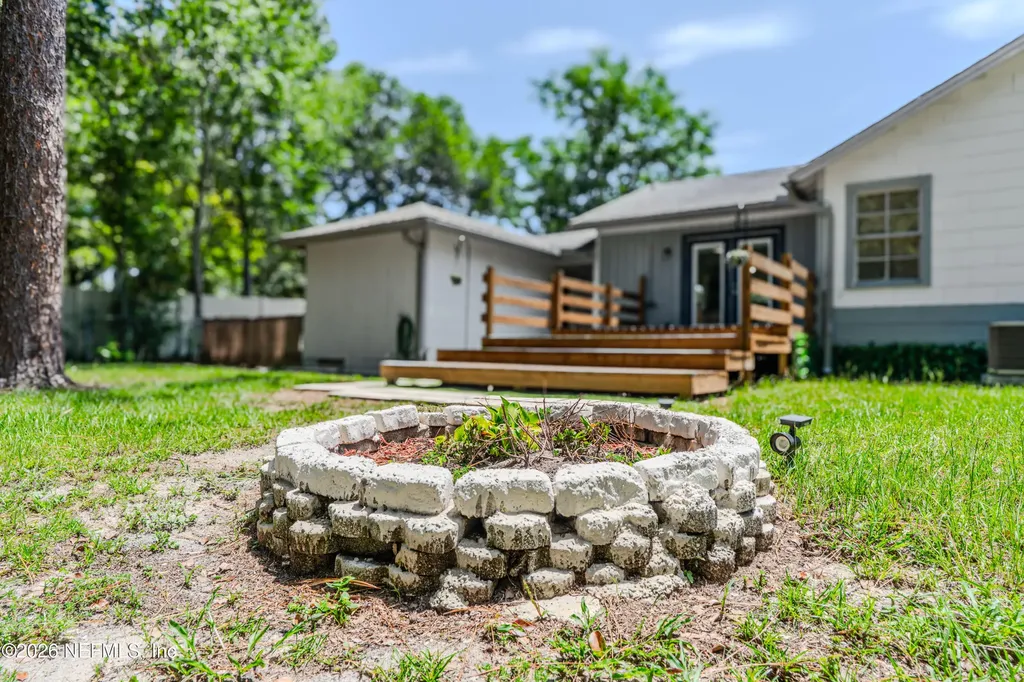 2442 Southside Boulevard Jacksonville FL 32216