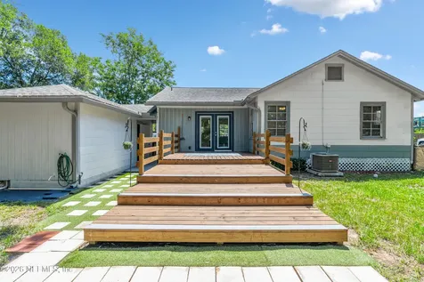2442 Southside Boulevard Jacksonville FL 32216