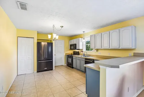 3346 America Avenue Jacksonville Beach FL 32250