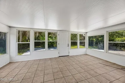 2586 Spring Lake Road W Jacksonville FL 32210