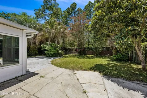 2586 Spring Lake Road W Jacksonville FL 32210