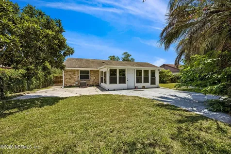 2586 Spring Lake Road W Jacksonville FL 32210