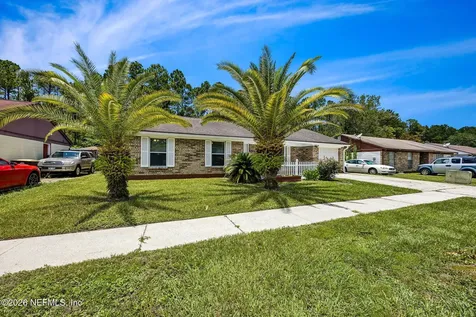 2586 Spring Lake Road W Jacksonville FL 32210