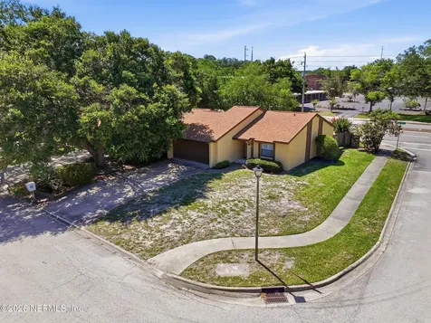 4812 Deermoss Way S Jacksonville FL 32217