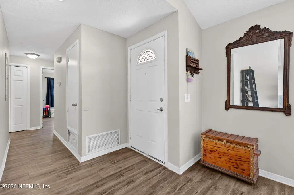 253 Deerwood Circle E Middleburg FL 32068
