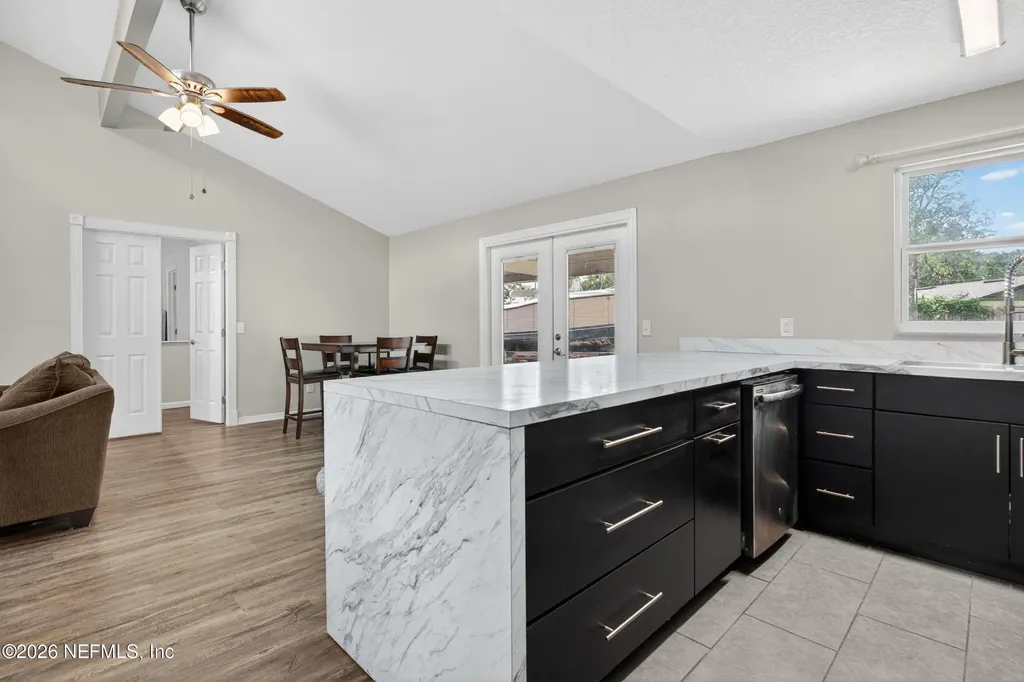 253 Deerwood Circle E Middleburg FL 32068