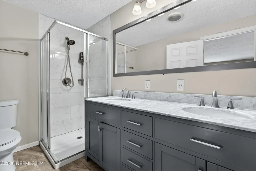253 Deerwood Circle E Middleburg FL 32068