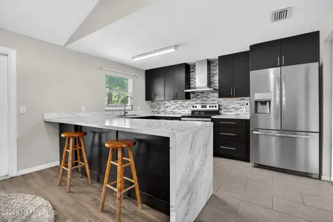253 Deerwood Circle E Middleburg FL 32068