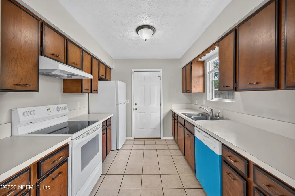 1083 Stokes Street Jacksonville FL 32221