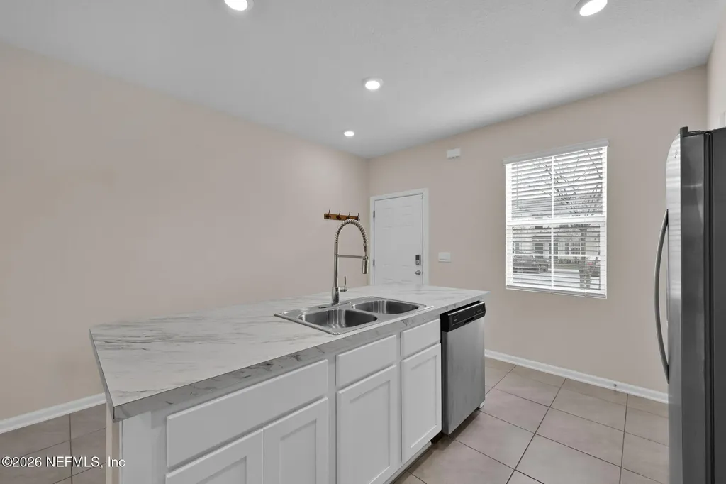 2888 Black Buck Circle Jacksonville FL 32225