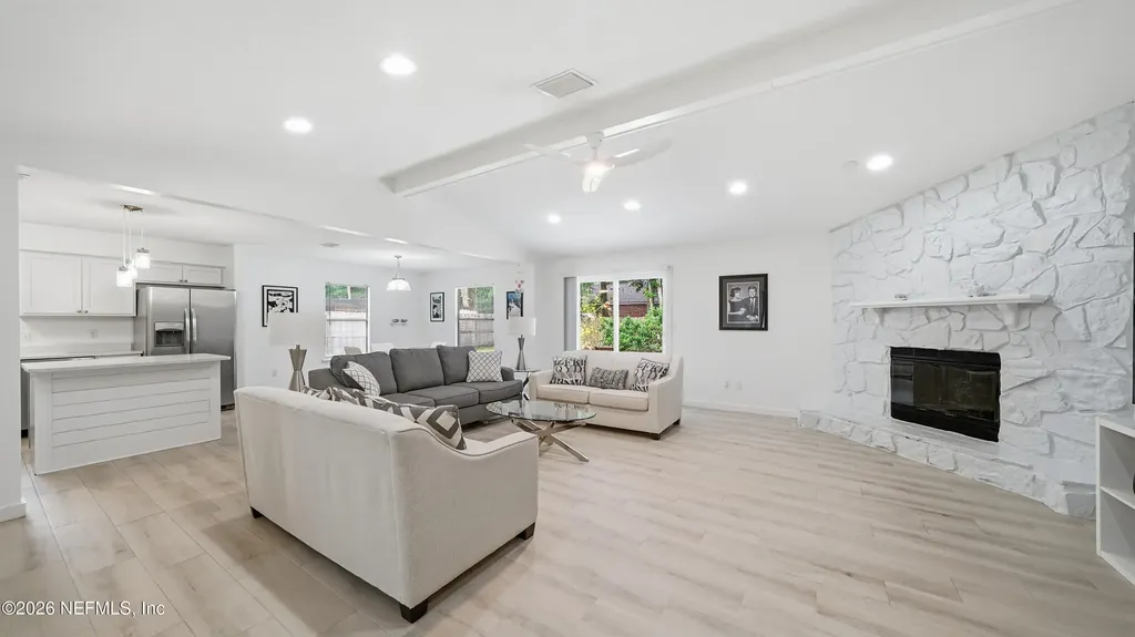 4926 Meganwood Lane Jacksonville FL 32257