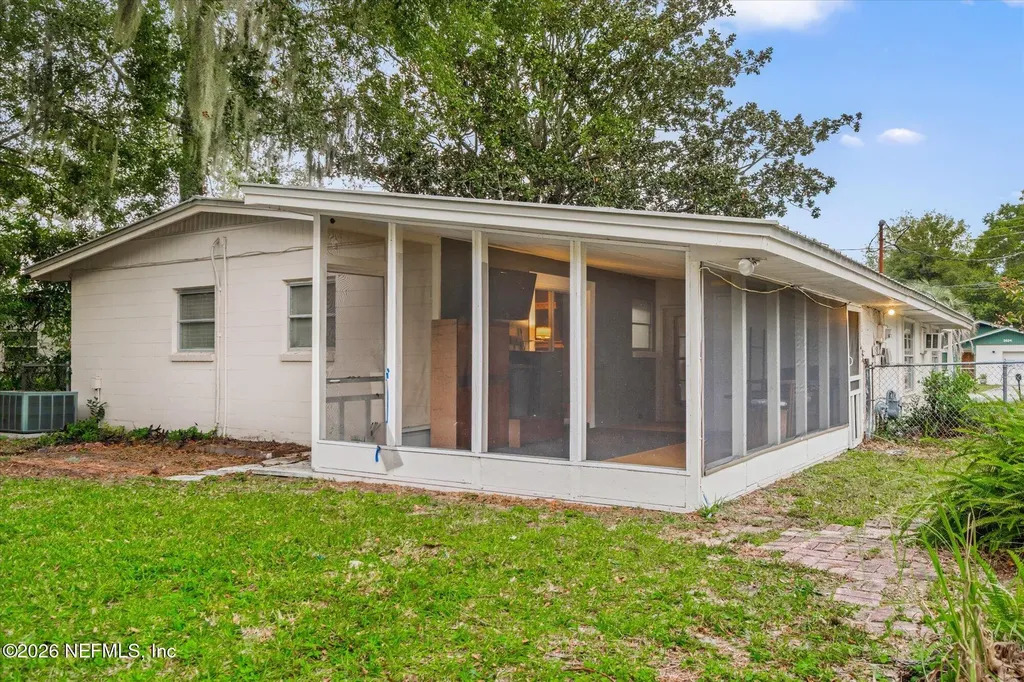 2025 Kate Street Palatka FL 32177