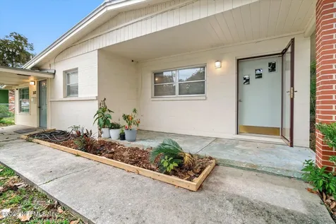 2025 Kate Street Palatka FL 32177