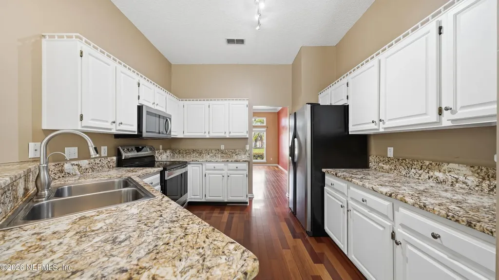 3242 Jupiter Hills Drive Jacksonville FL 32225