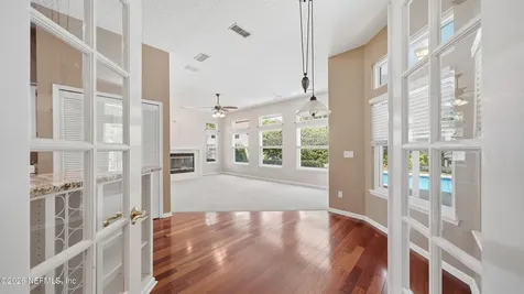 3242 Jupiter Hills Drive Jacksonville FL 32225