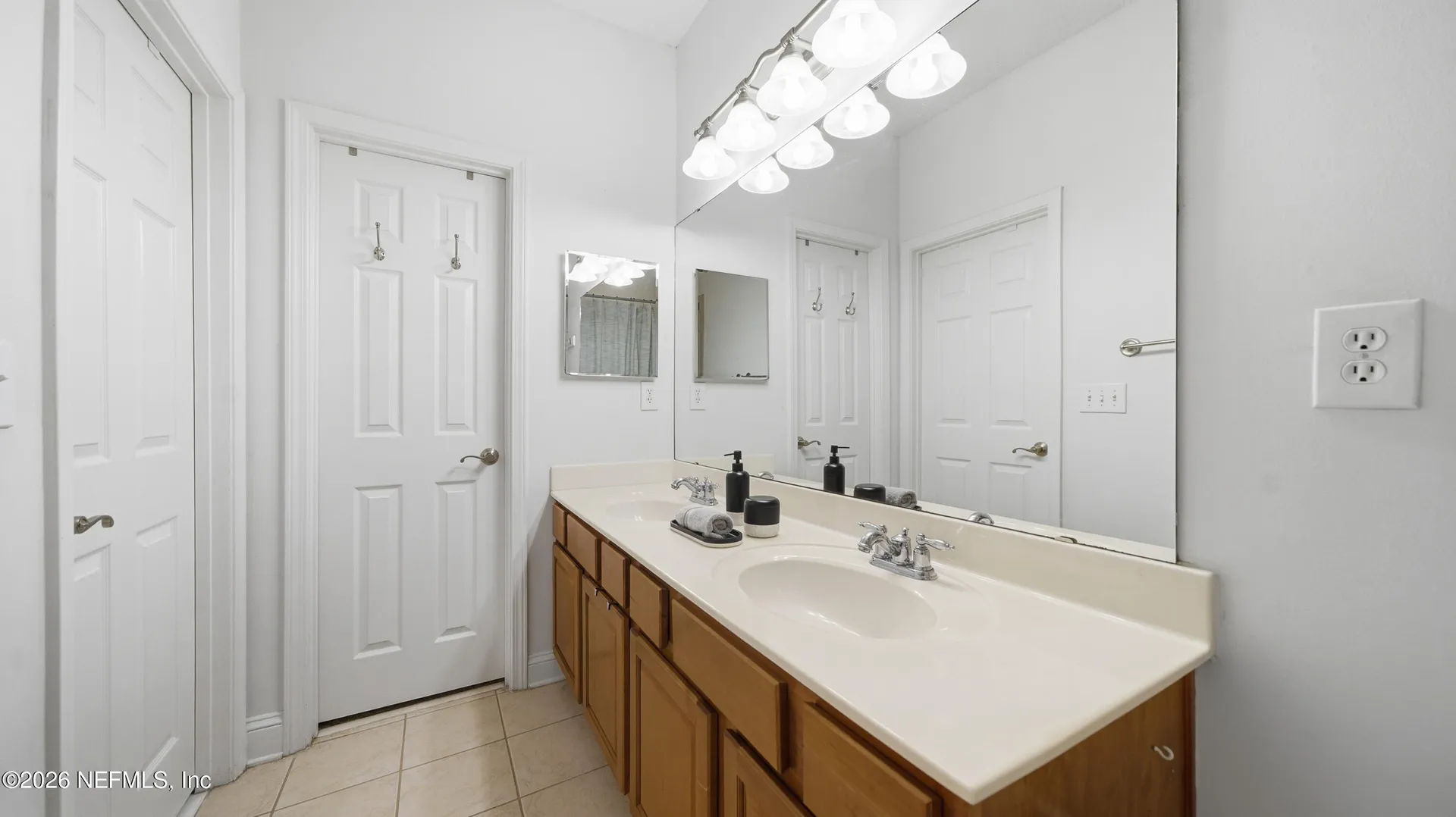 4506 Capital Dome Drive Jacksonville FL 32246