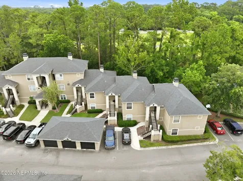 1655 The Greens Way Jacksonville Beach FL 32250