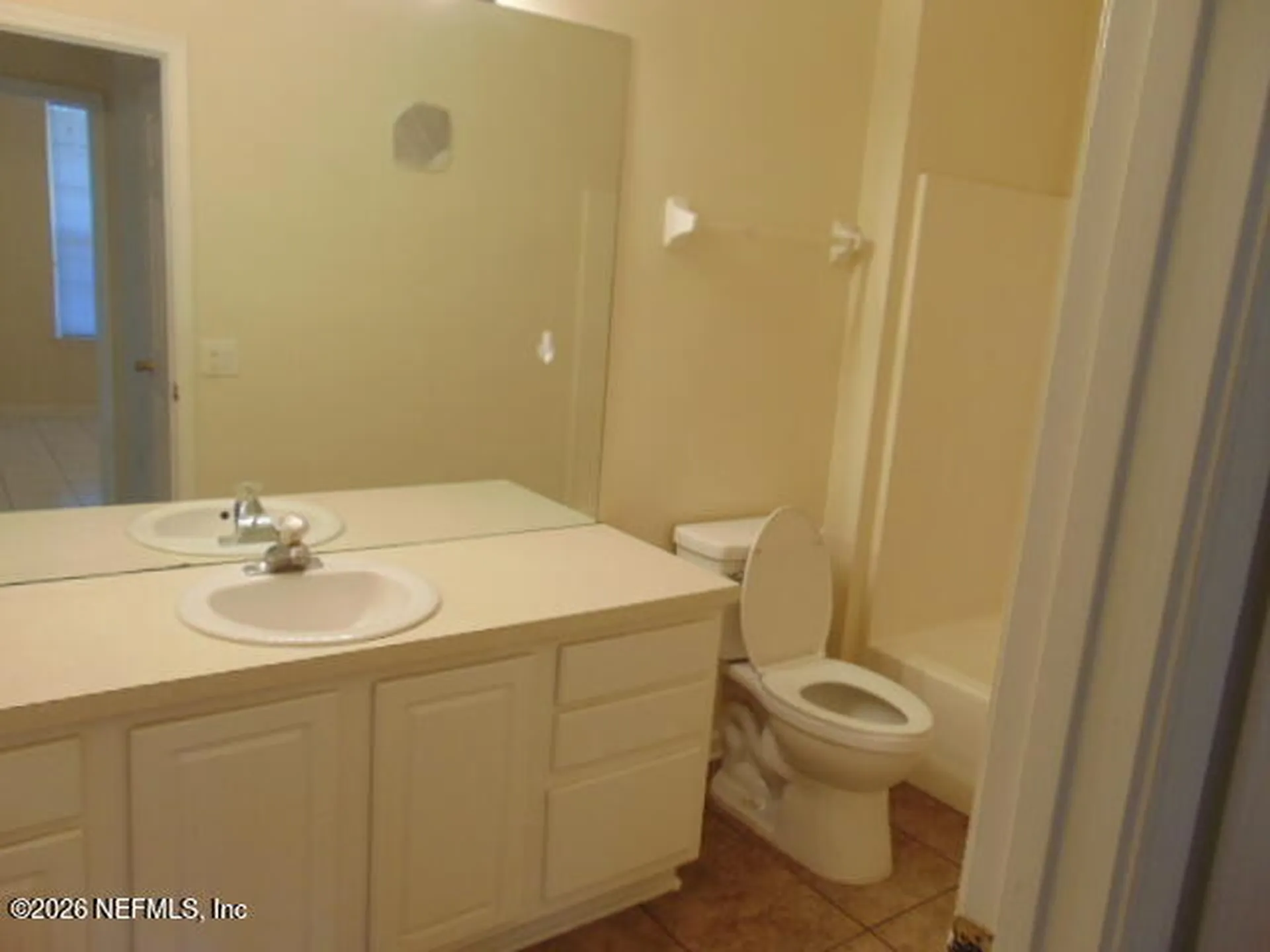 7990 Baymeadows Road E Jacksonville FL 32256