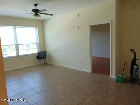 7990 Baymeadows Road E Jacksonville FL 32256