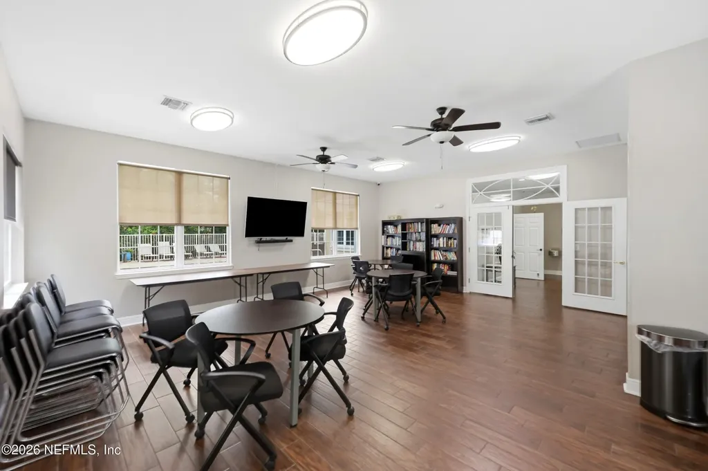 8601 Beach Boulevard Jacksonville FL 32216