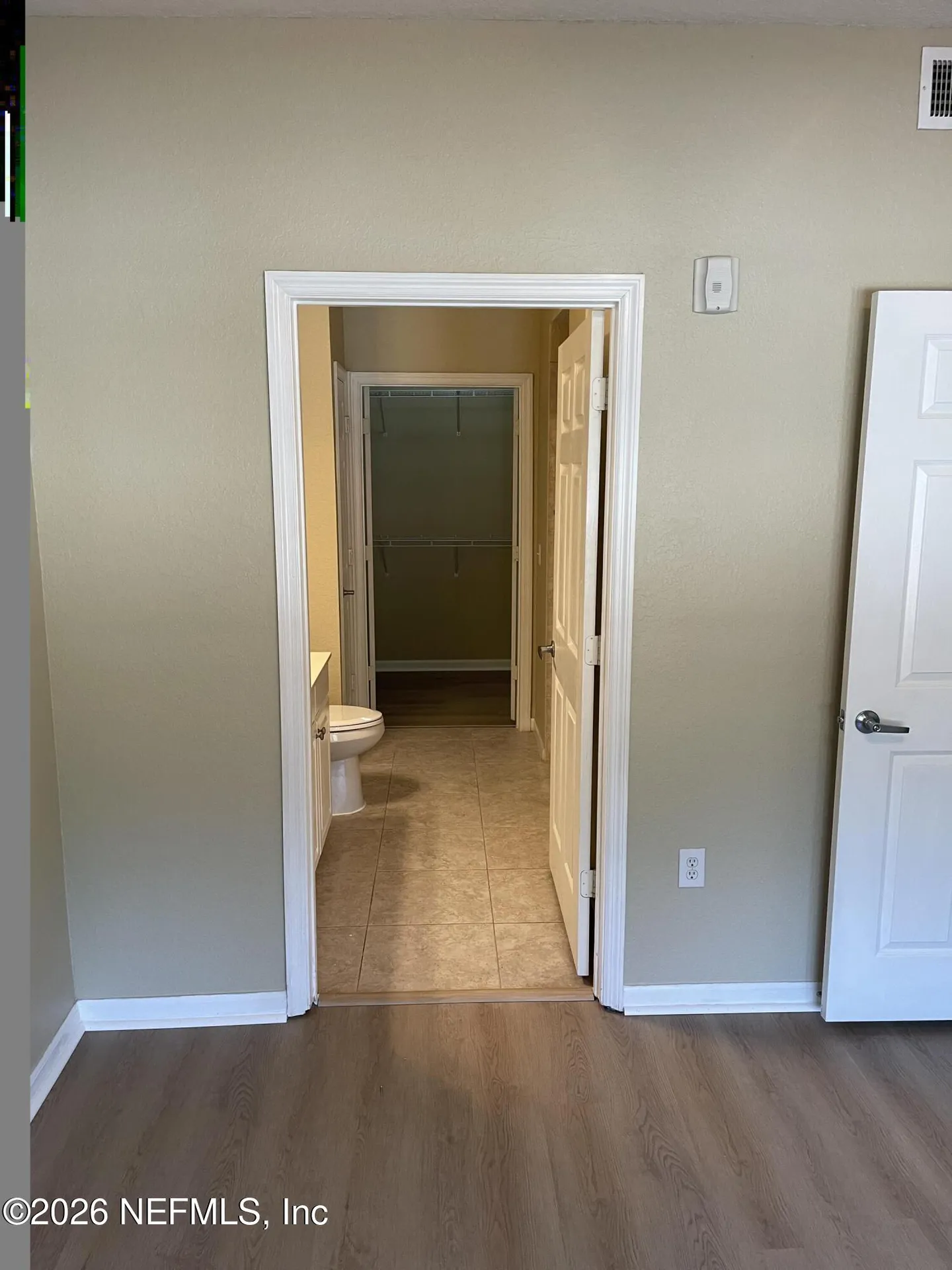 8539 Gate Parkway Jacksonville FL 32216