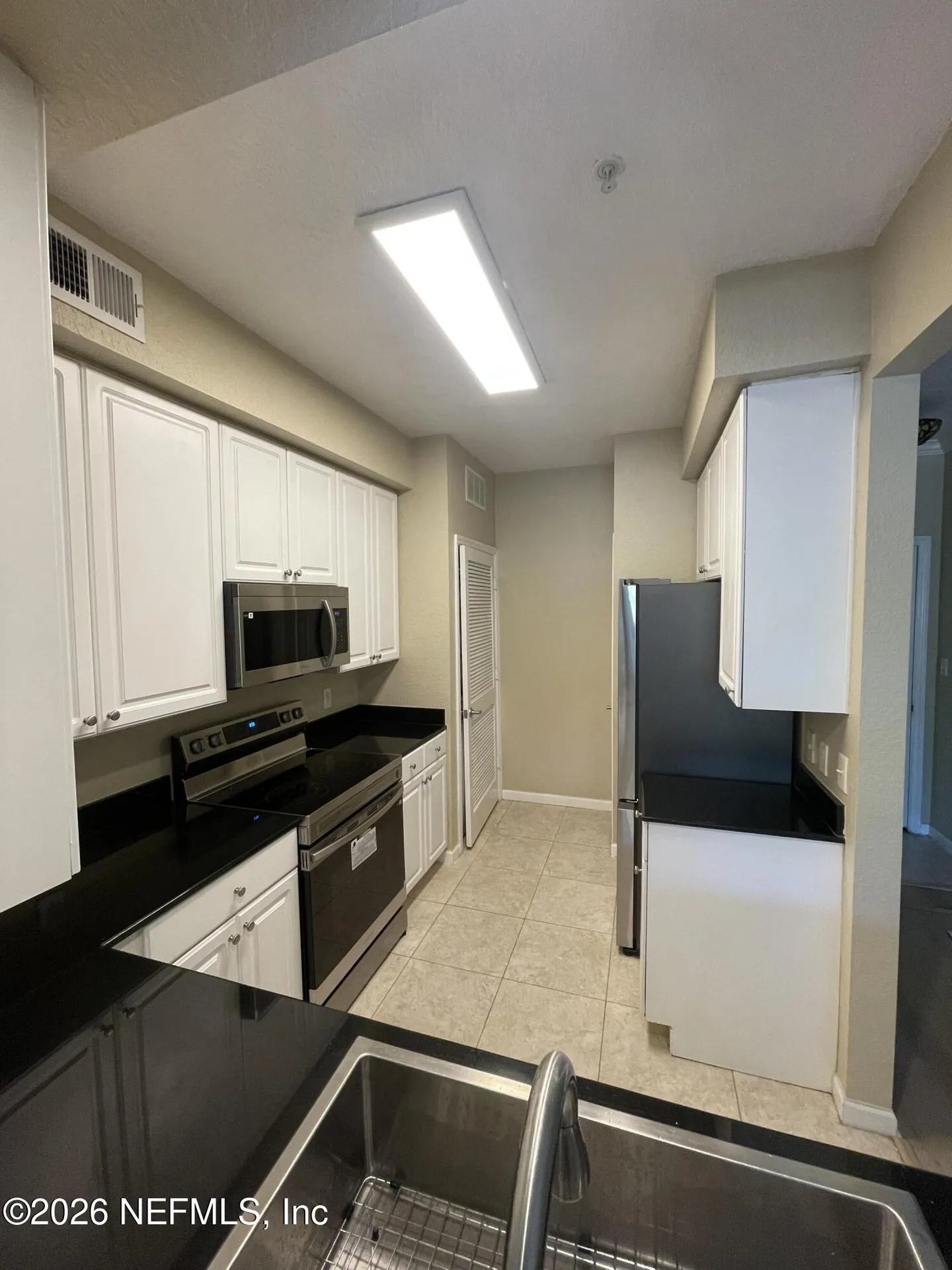 8539 Gate Parkway Jacksonville FL 32216