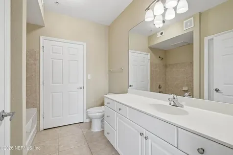 8539 Gate Parkway Jacksonville FL 32216