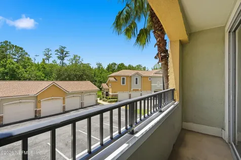 8539 Gate Parkway Jacksonville FL 32216