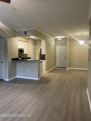 8539 Gate Parkway Jacksonville FL 32216