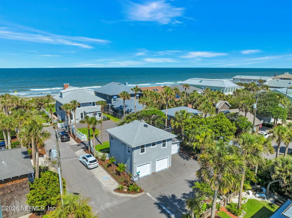42 3rd Street Atlantic Beach FL 32233