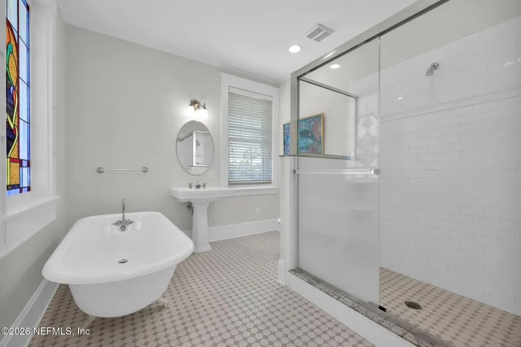 42 3rd Street Atlantic Beach FL 32233