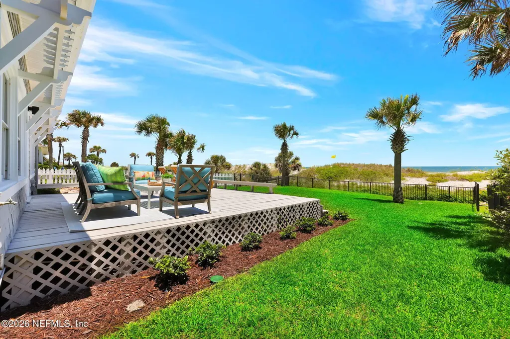 42 3rd Street Atlantic Beach FL 32233