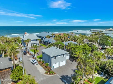 42 3rd Street Atlantic Beach FL 32233