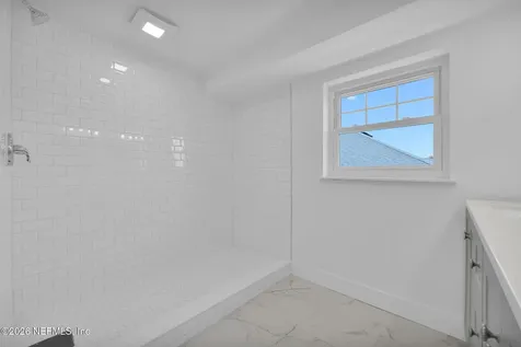 42 3rd Street Atlantic Beach FL 32233