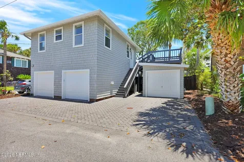 42 3rd Street Atlantic Beach FL 32233