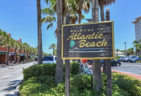 42 3rd Street Atlantic Beach FL 32233
