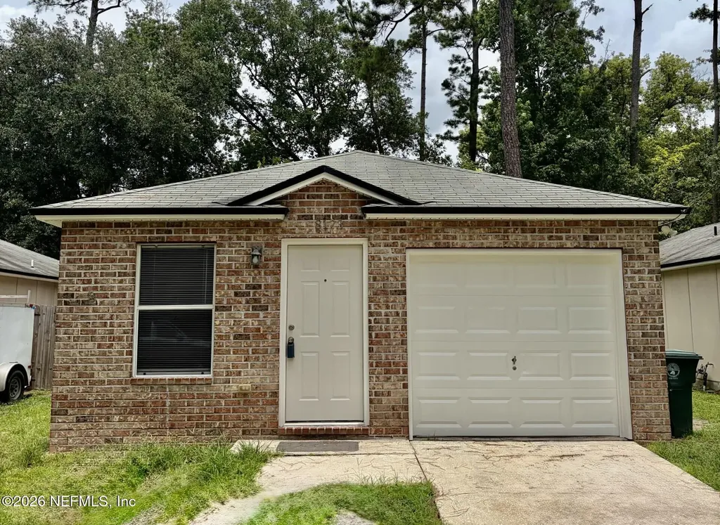 8173 Woods Avenue Jacksonville FL 32216