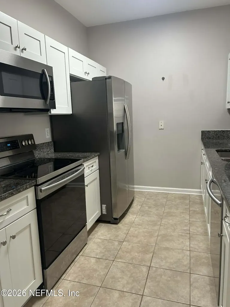 7990 Baymeadows Road E Jacksonville FL 32256