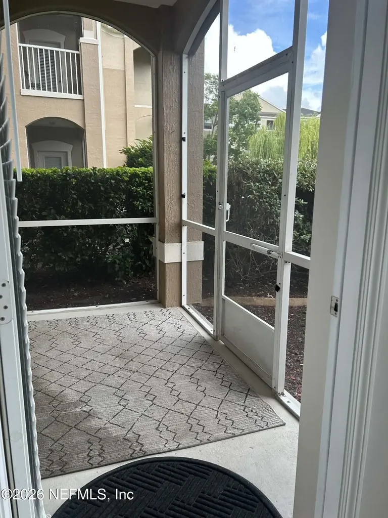 7990 Baymeadows Road E Jacksonville FL 32256