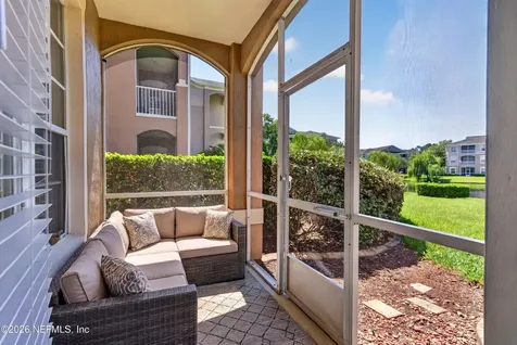 7990 Baymeadows Road E Jacksonville FL 32256